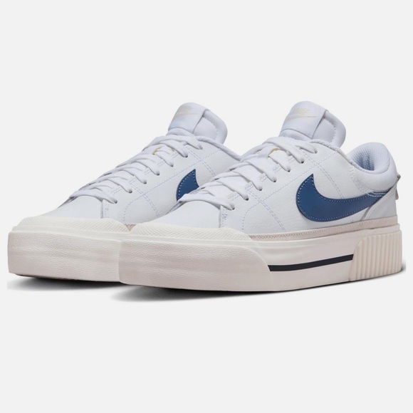 Nike White and Blue Sneakers - Picture 1 of 5